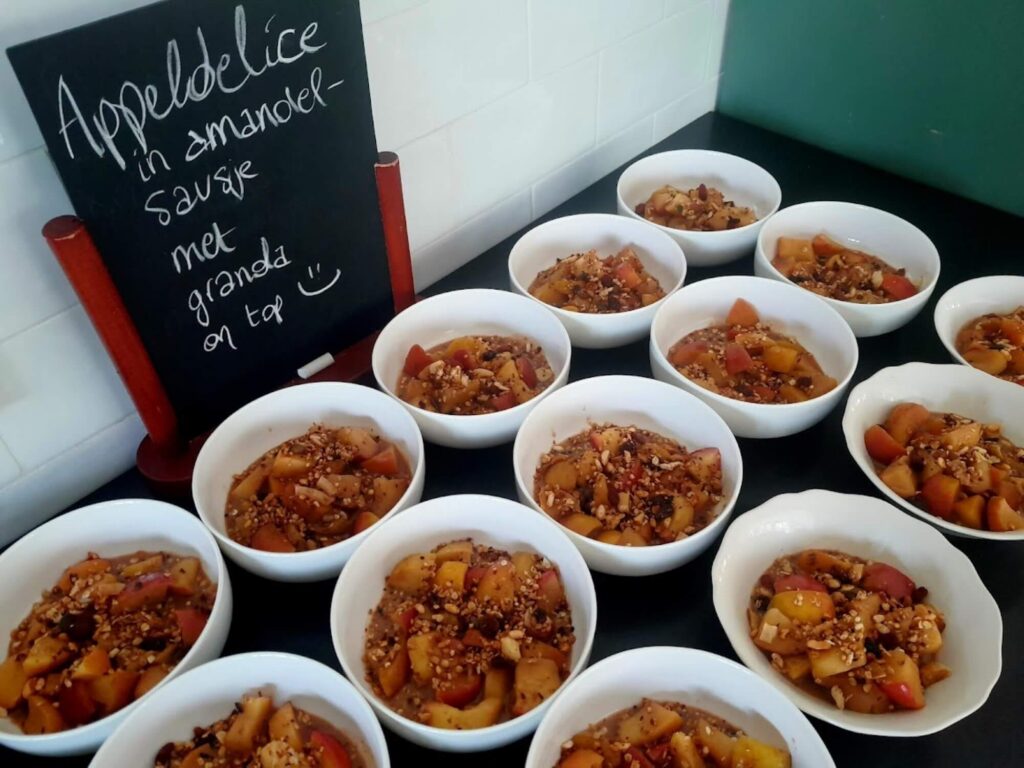 appeldélice in amandelsausje